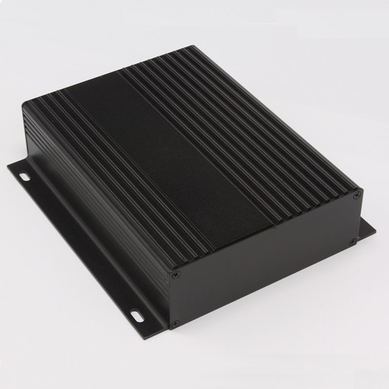 Custom Extruded Aluminum Amplifier case